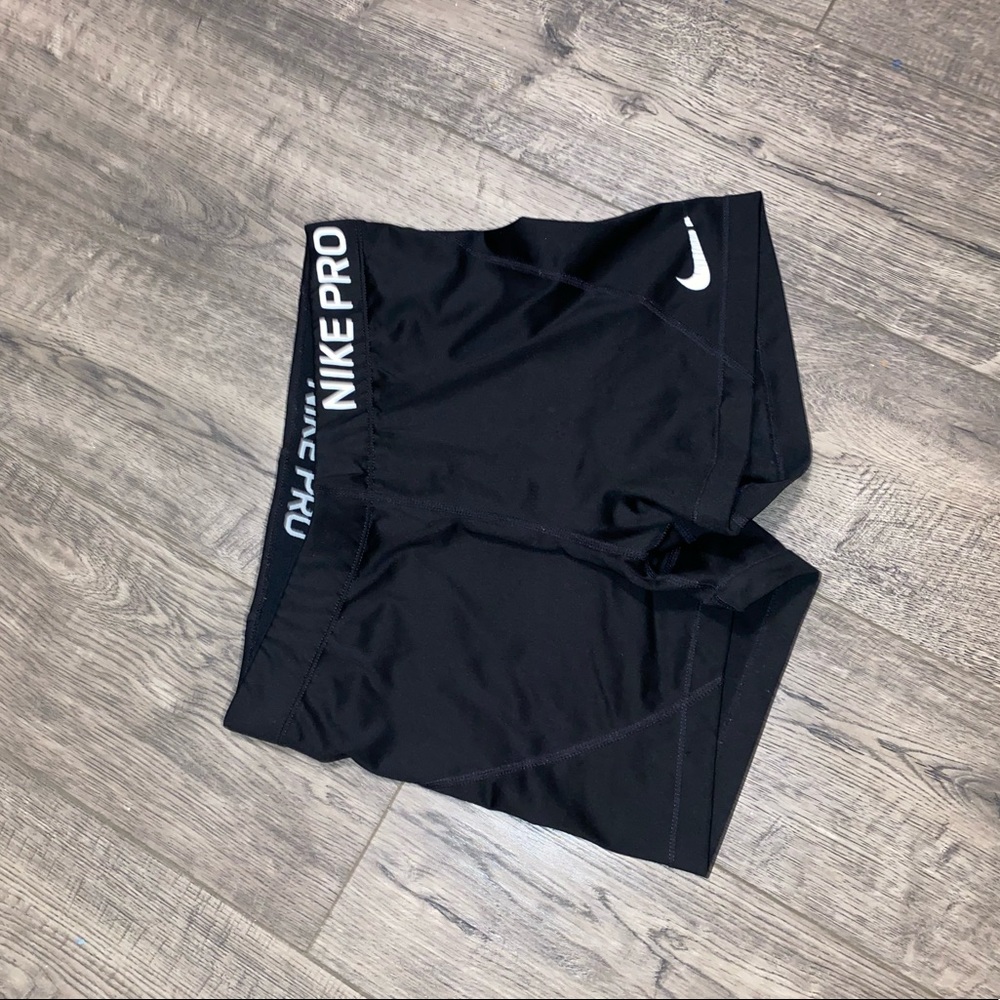 BLACK NIKE PROS!